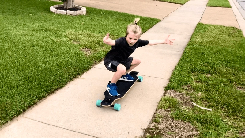 learning to skateboard during quarentine